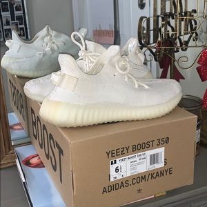 NEW IN BOX TRIPLE WHITE YEEZY